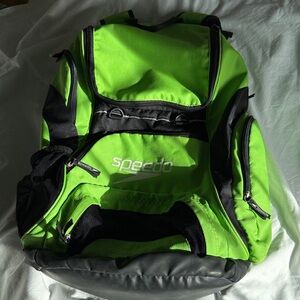 Speedo teamster 35L lime green sports swim backpack
